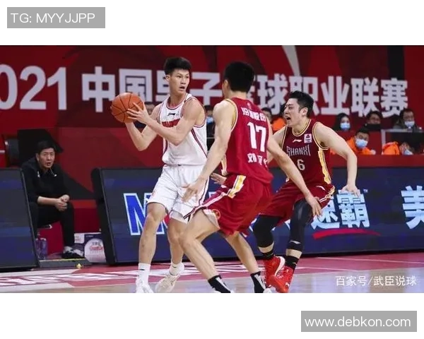 武汉篮球队心理素质强劲跻身全国前四名展现团队实力与潜力