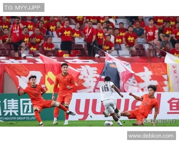 顽劣足球明星名单及其风采照片揭示球场背后的不良行为